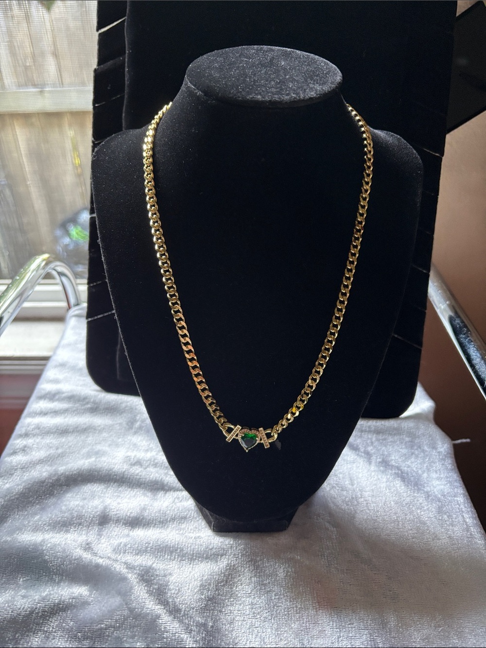 Gold Tone Chain Necklace with Green Heart Pendant